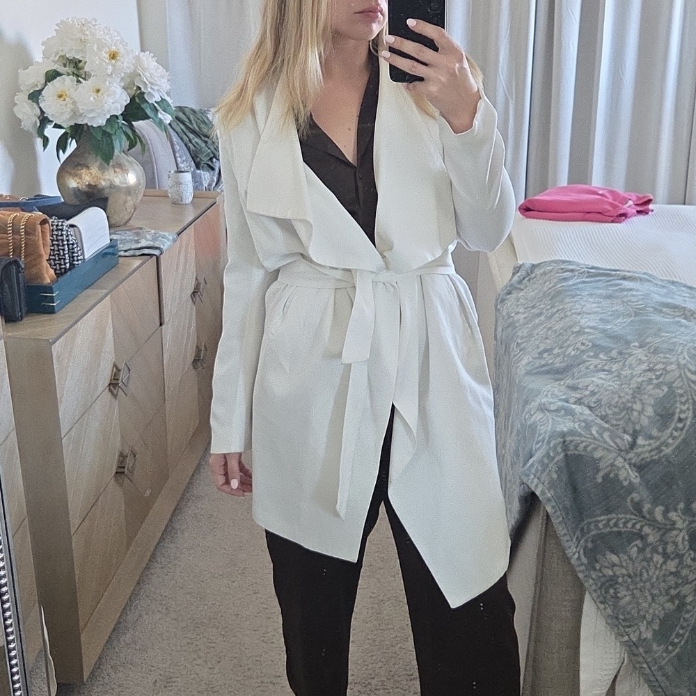 FATE Elegant White Open Front Waterfall Trench Jacket - Picture 10 of 15